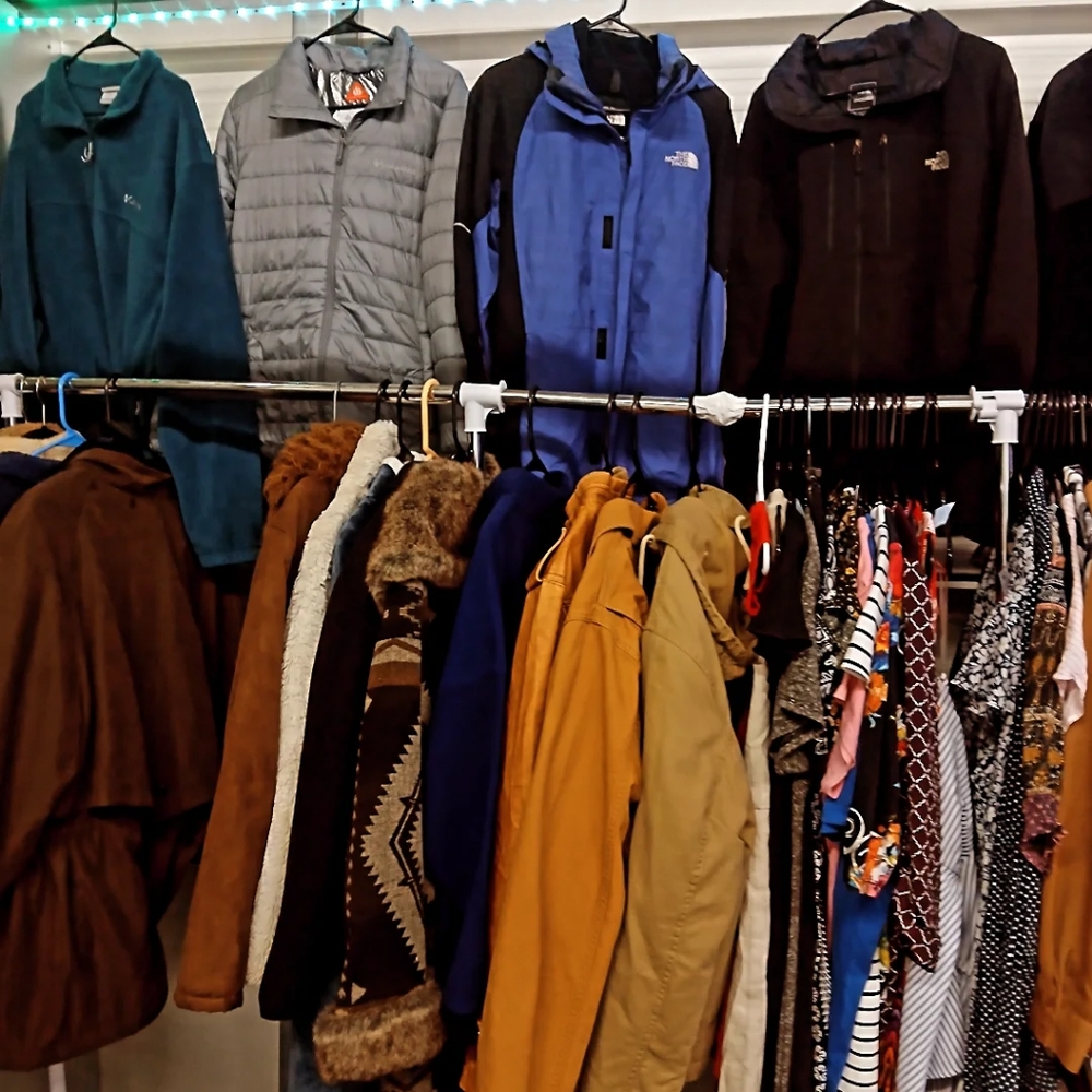 🛒SHOP OUR STORE 🛍 The Designer Clothing Exchange ♻️ Crazy Deals 🤪 - Picture 1 of 14